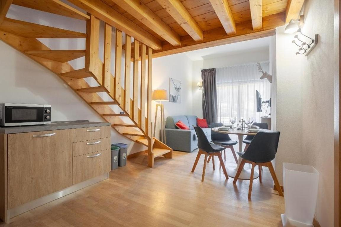 Gressoney Saint-Jean Halldis Apartments Bagian luar foto