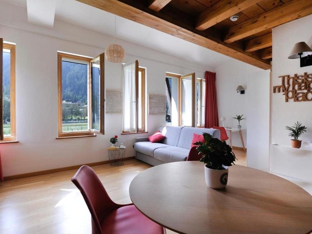 Gressoney Saint-Jean Halldis Apartments Bagian luar foto